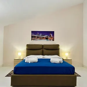 Unique In Centro Citta Bagno Privato E Climatizzatore , Ragusa Italia